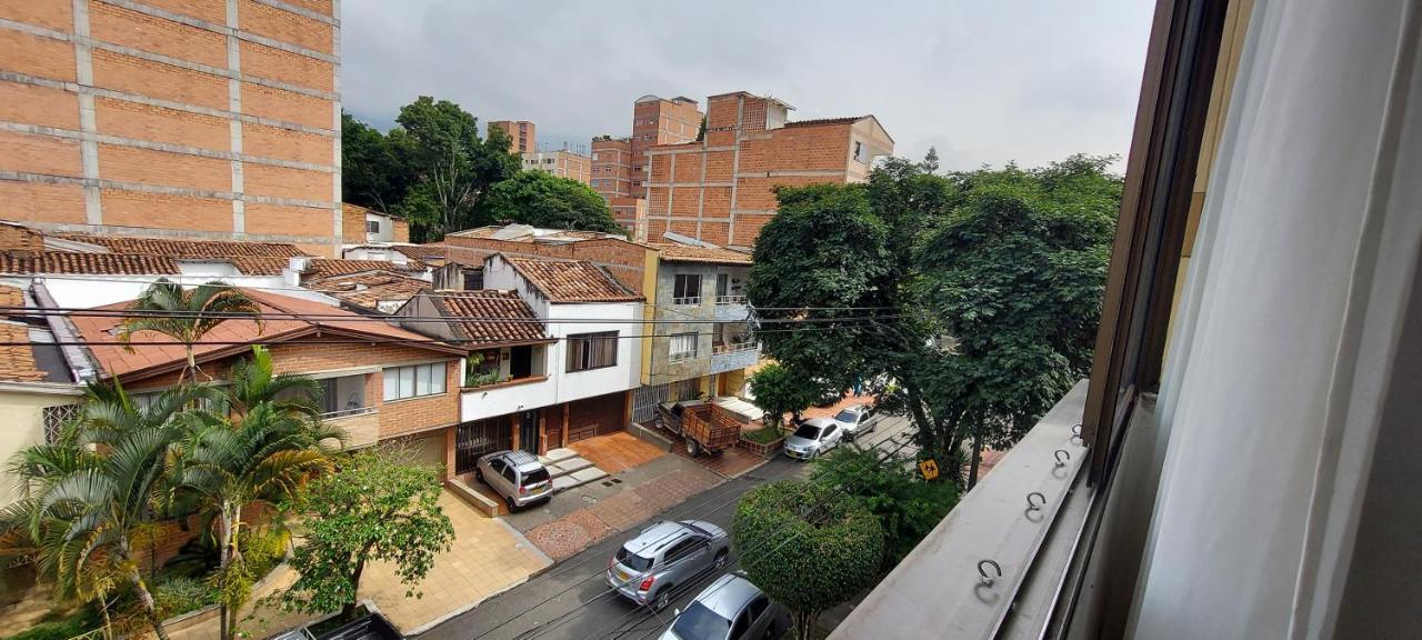 Apartamento Sector Colores - Estadio Apartment Medellin